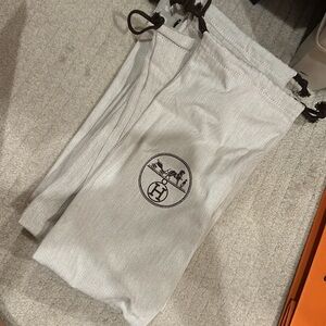 Hermes shoe bag one pair & shoe box
